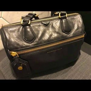 Marc Jacob black lather medium bag